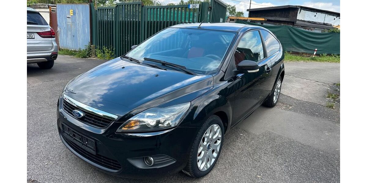 Ford Focus 120.000 km 3.390 &euro; köln 50739