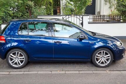 VW Golf 243.000 km 3.900 &euro; Bonn 53173