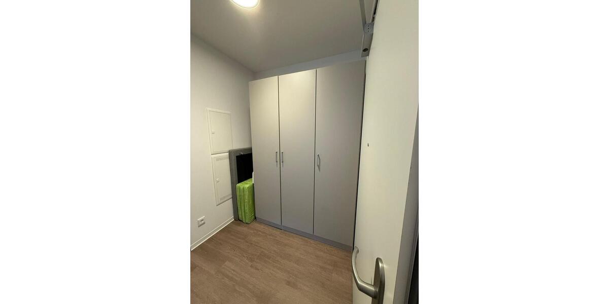 Etagenwohnung Bonn Tannenbusch - 1 Zimmer, 32 m&sup2;, 750&euro; | Angebot:24658447