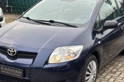 Toyota Auris 166.000 km 3.370 &euro; Köln 51109