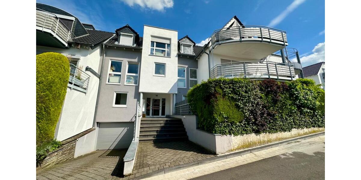 Maisonette-Wohnung mit 4 Zimmern in Sankt Augustin ! 4 zimmer