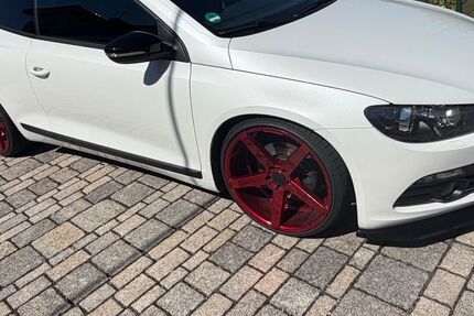 VW Scirocco 81.520 km 16.500 &euro; Asbach 53567