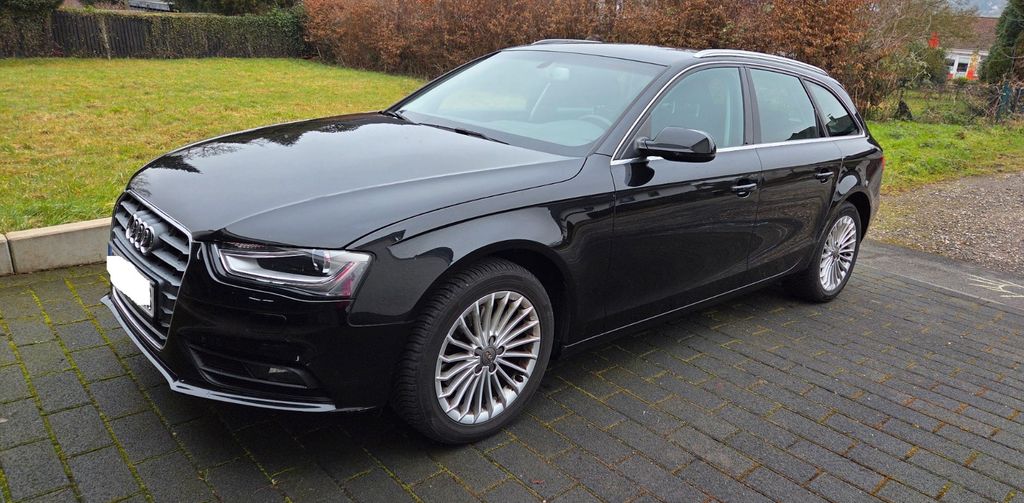 Audi A4 193.600 km 9.800 &euro; Königswinter 53639