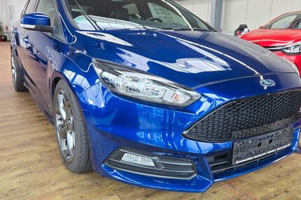 Ford Focus 80.174 km 15.950 &euro; Sankt Augustin 53757