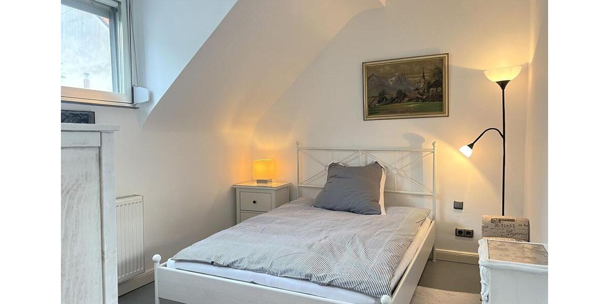 Doppelhaushälfte Köln Lindenthal - 4 Zimmer, 100 m&sup2;, 1.800&euro; | Angebot:24490854