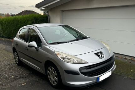 Peugeot 207 128.000 km 3.750 € Siegburg 53721