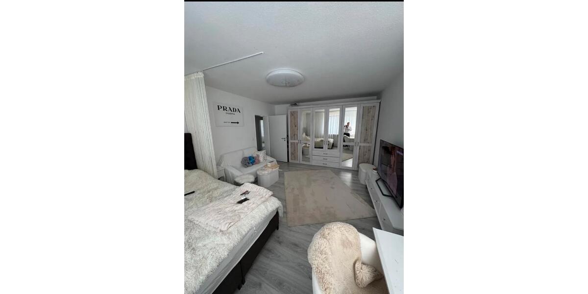 Erdgeschoßwohnung Bergisch Gladbach - 2 Zimmer, 220.000&euro; | Angebot:24732767