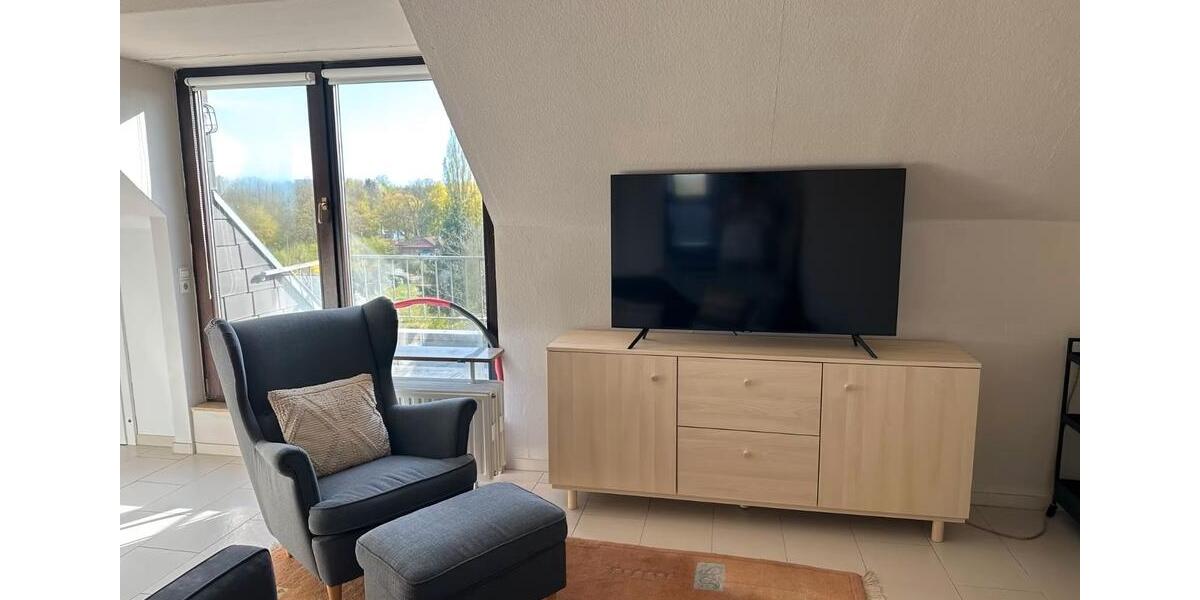 Dachgeschoßwohnung Bonn Auerberg - 1 Zimmer, 30 m&sup2;, 580&euro; | Angebot:26399111