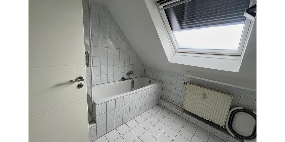 Maisonettenwohnung Lohmar - 4 Zimmer, 100 m&sup2;, 995&euro; | Angebot:26268636