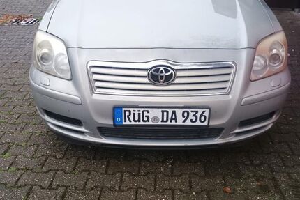 Toyota Avensis 304.000 km 2.000 &euro; Bonn 53227