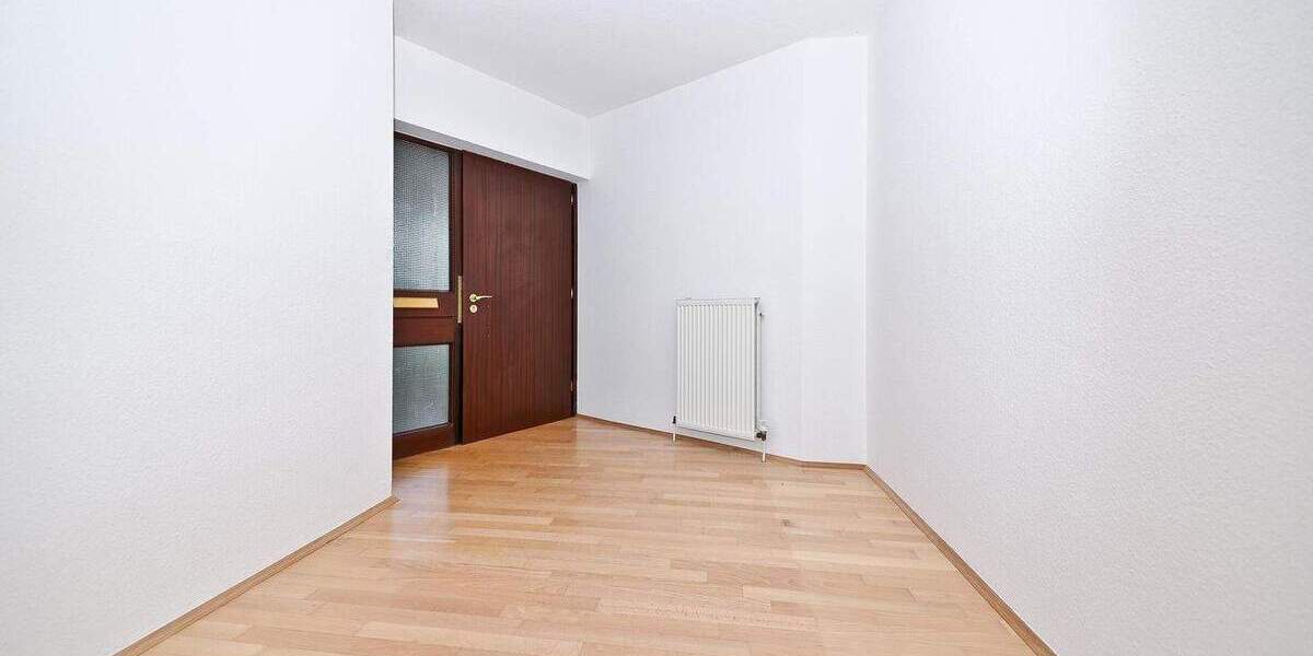 Bungalow Bonn Lannesdorf - 3 Zimmer, 151 m&sup2;, 637.000&euro; | Angebot:25666902