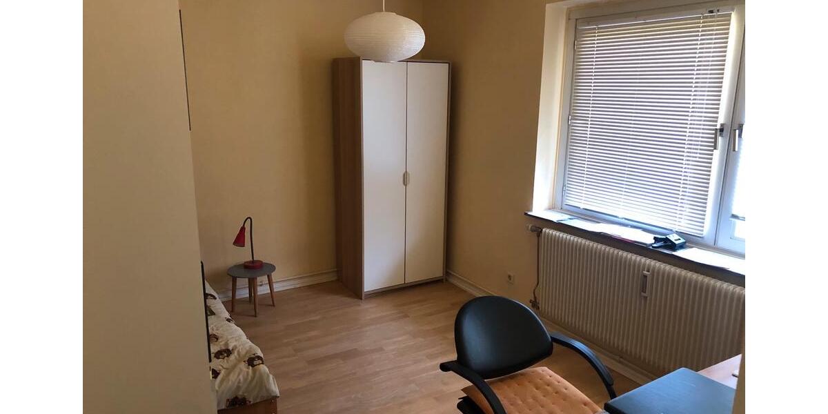 Etagenwohnung Bonn Küdinghoven - 3.5 Zimmer, 1.750&euro; | Angebot:23099682