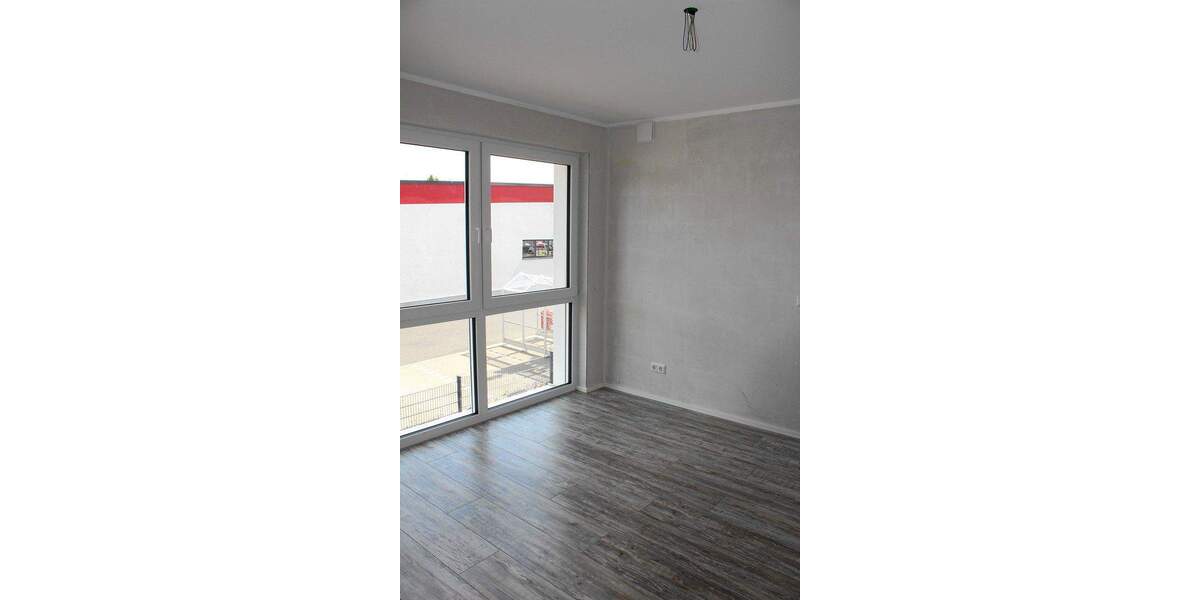 Etagenwohnung Königswinter Thomasberg - 3 Zimmer, 94 m&sup2;, 1.240&euro; | Angebot:24376522