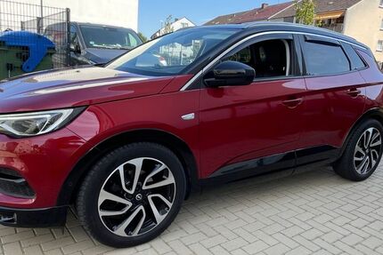 Opel Grandland (X) 122.000 km 16.300 &euro; Köln 51147