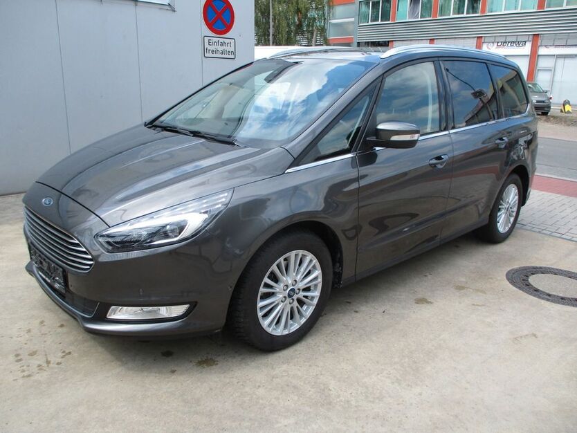 Ford Galaxy 50.000 km 25.770 € Köln 51105