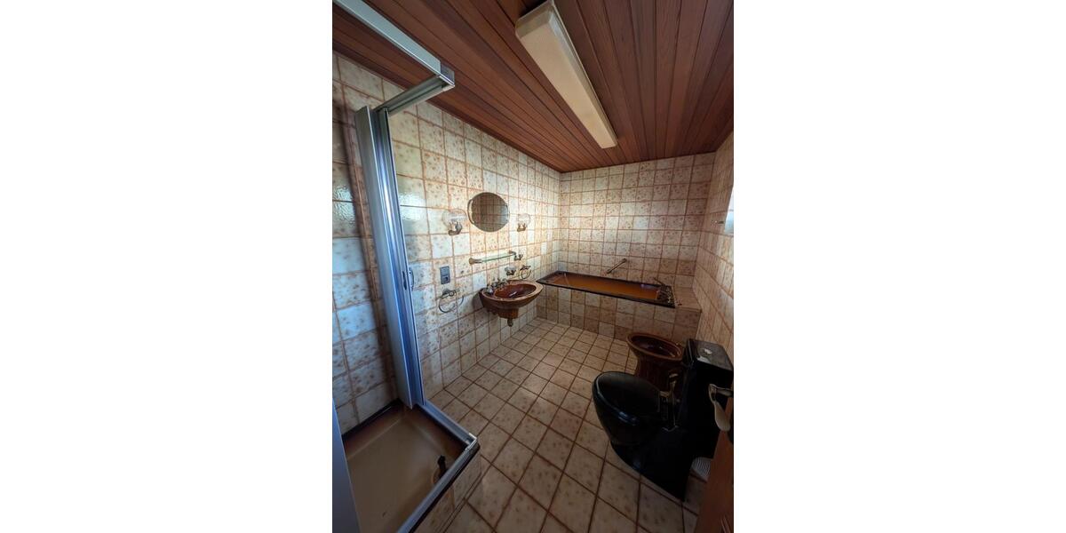 Großes Haus mit Keller und Garten nähe Hennef Uckerath 6 zimmer