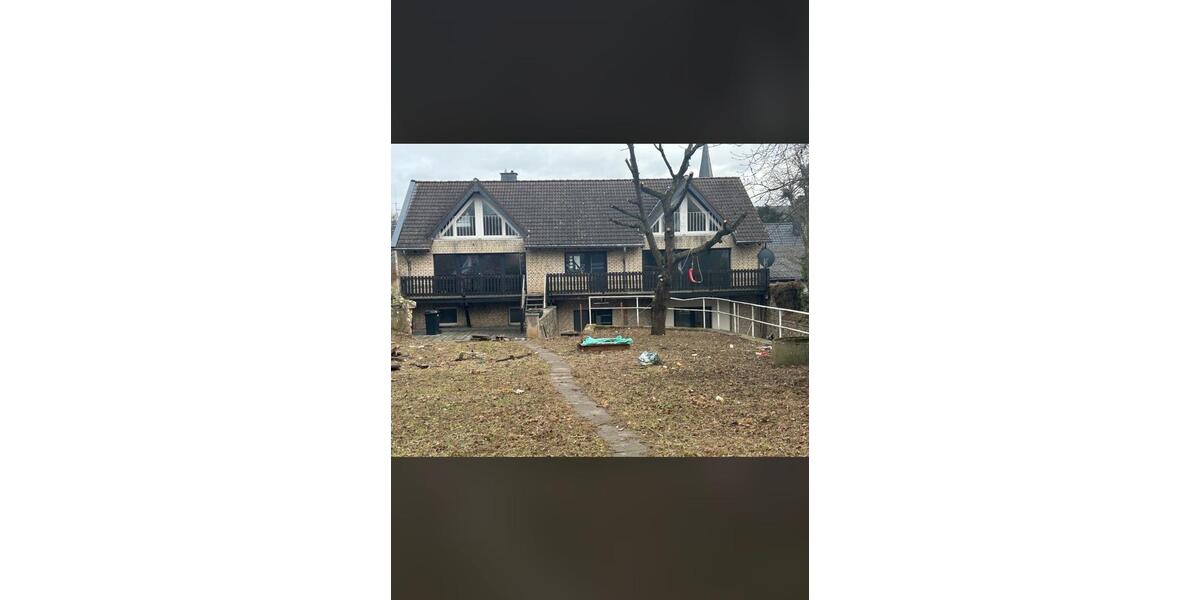 Einfamilienhaus Bad Neuenahr-Ahrweiler Ahrweiler - 8 Zimmer, 232 m&sup2;, 2.300&euro; | Angebot:24893193