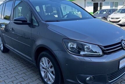 VW Touran 167.000 km 5.900 &euro; Rheinbach 53359