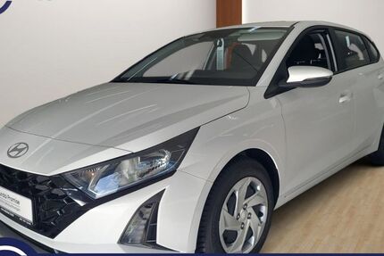 Hyundai i20 8.306 km 17.890 &euro; Köln 51145