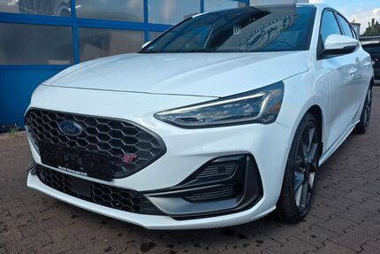 Ford Focus 11.307 km 31.900 &euro; Frechen 50226