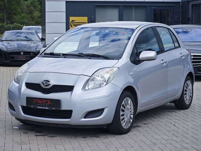Yaris