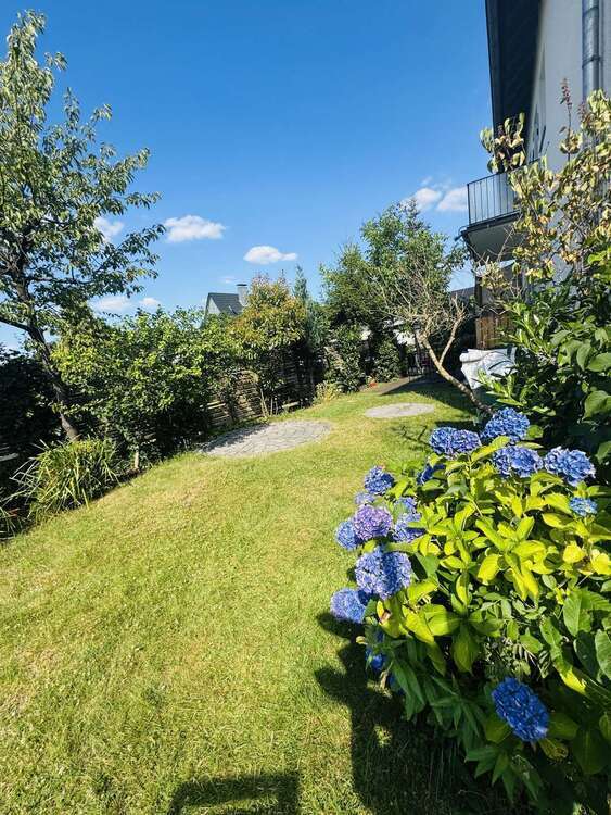 Wohnung zum Kaufen in Bergisch Gladbach 349.000 € 97 m² 4 zimmer