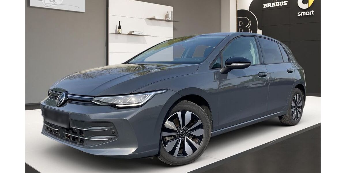 VW Golf 32.679 km 23.888 &euro; Köln 51069