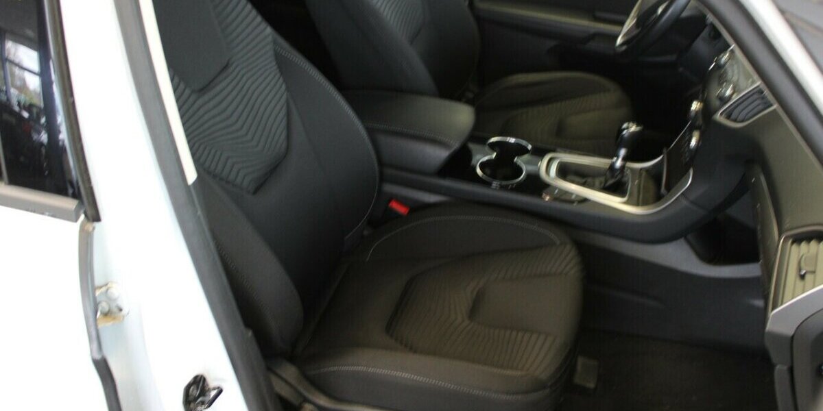 Ford S-Max 1.5 EcoBoost 117.317 km 11.980 &euro; Euskirchen 53881