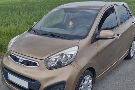 Kia Picanto 106.000 km 3.800 &euro; Vettelschoß 53560