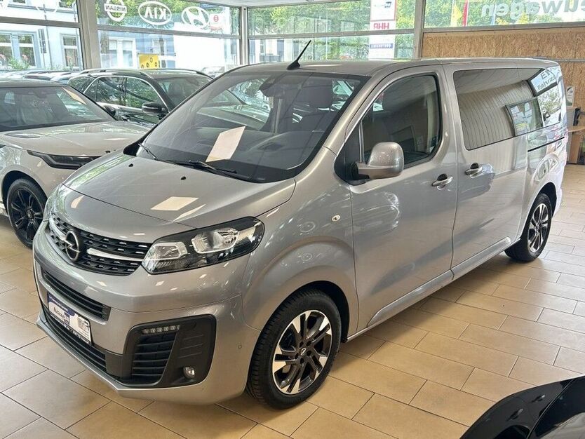 Zafira Life