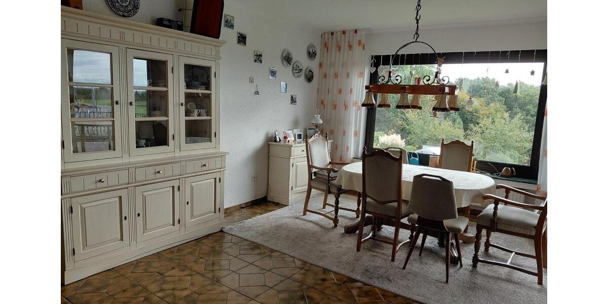 Einfamilienhaus Lohmar - 8 Zimmer, 218 m&sup2;, 549.000&euro; | Angebot:24855510