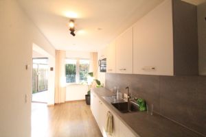 Seltene Gelegenheit: Bungalow mit Terrasse und Balkon in Beuel - 3- Bonn - Beuel Beuel | Angebot:24819985