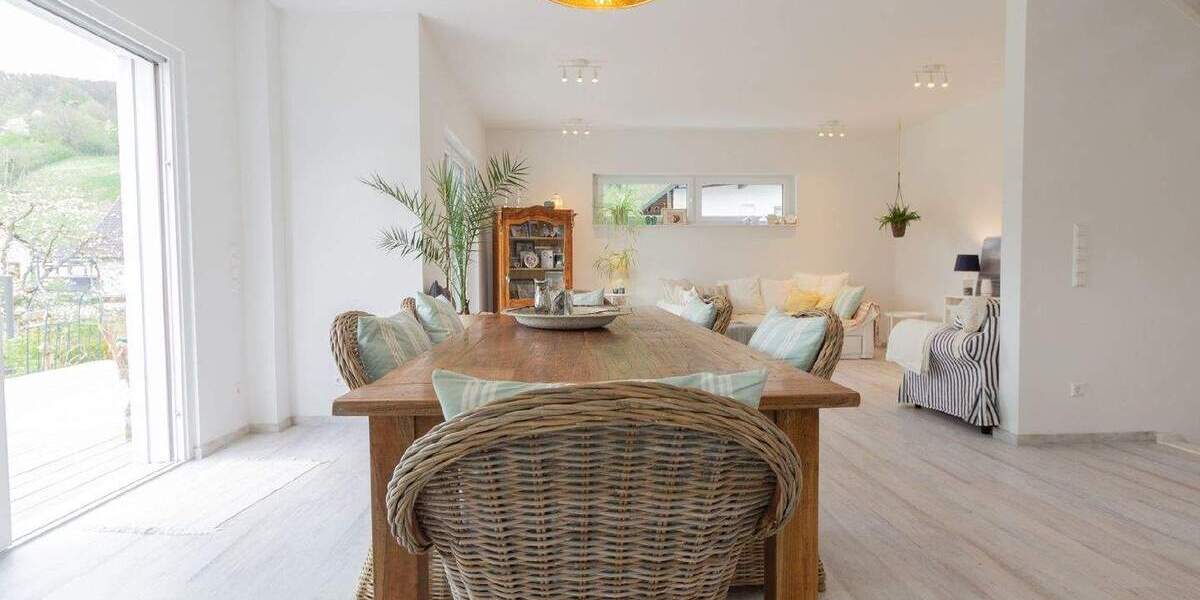 Einfamilienhaus Remagen Unkelbach - 7 Zimmer, 176 m&sup2;, 796.000&euro; | Angebot:25695606