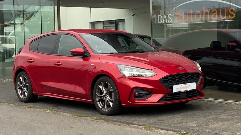 Ford Focus 46.797 km 17.999 € Brühl 50321