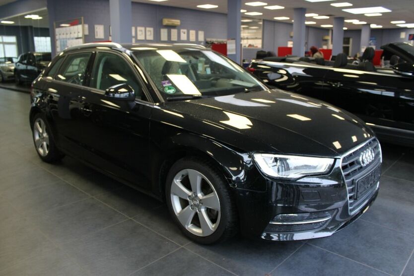 Audi A3 128.330 km 14.980 € Euskirchen 53881