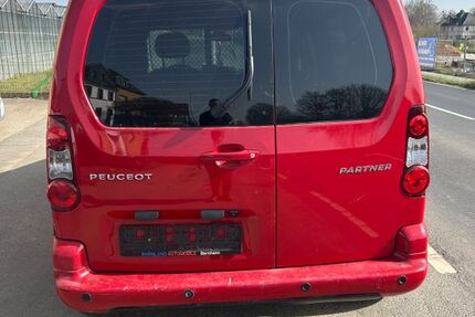 Peugeot Partner 160.000 km 5.600 &euro; Bonn 53121