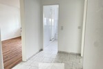 Zentrumsnaher Wohntraum: Frisch sanierte 3-Zimmer-Wohnung mit großem Balkon - Etagenwohnung Siegburg Zentrum | Angebot:26855170
