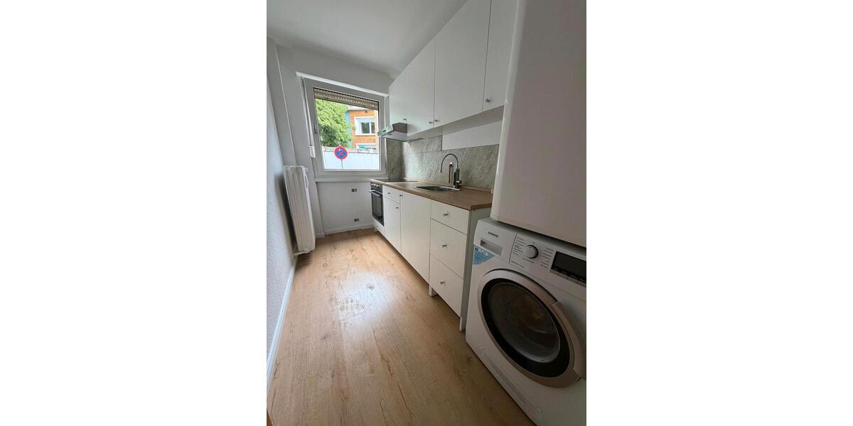 Hochparterre Köln Mülheim - 1 Zimmer, 28 m&sup2;, 850&euro; | Angebot:26464216