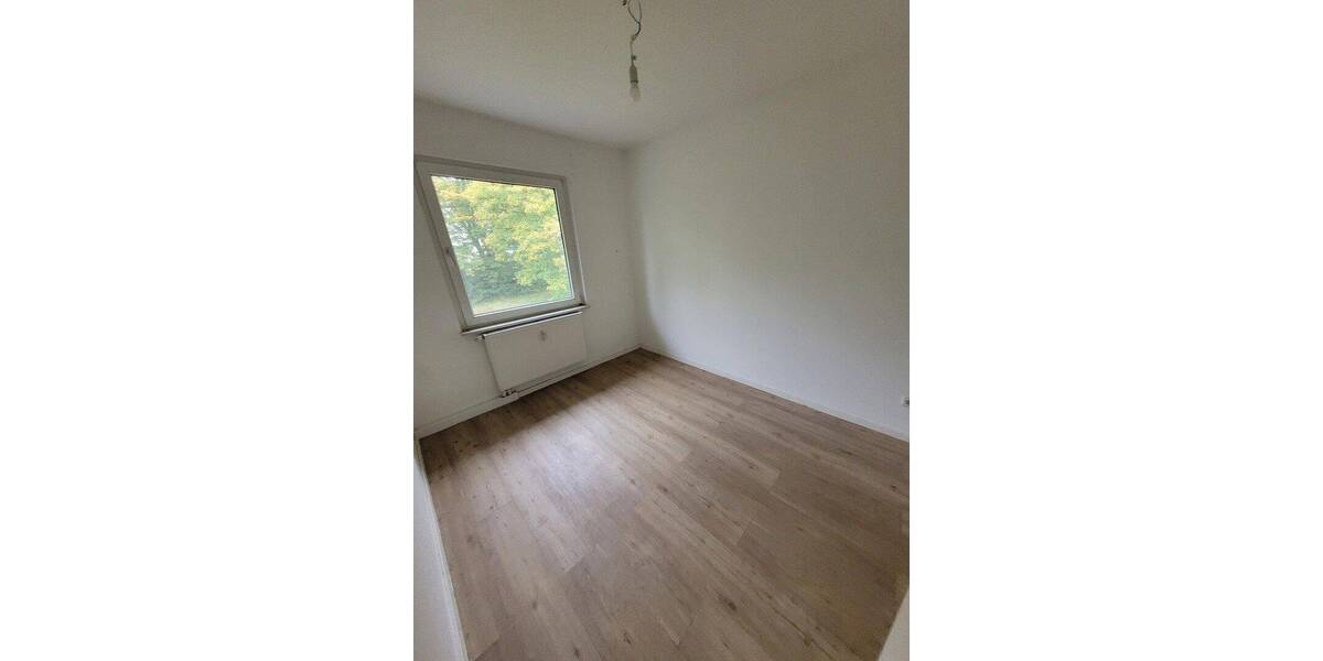 Etagenwohnung Meckenheim - 3 Zimmer, 65 m&sup2;, 990&euro; | Angebot:26914157