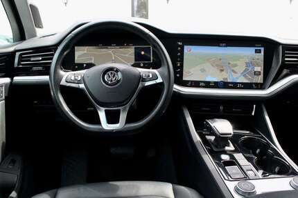 VW Touareg 142.000 km 34.899 € Köln (Rath) 51107
