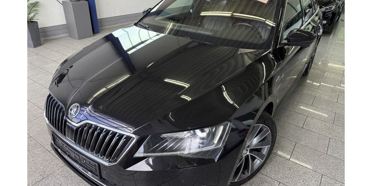 Skoda Superb 184.318 km 16.490 &euro; Köln 50829