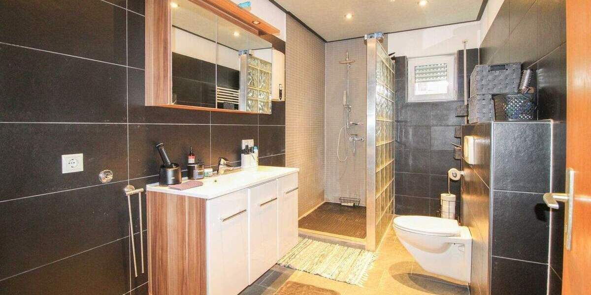 Mehrfamilienhaus, Wohnhaus Sinzig Westum - 1 Zimmer, 690.000&euro; | Angebot:24547388