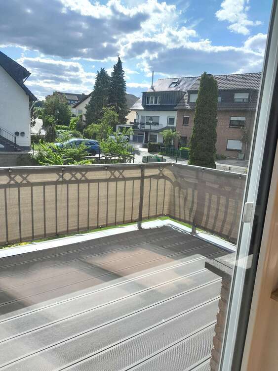 Wohnung zum Mieten in Wachtberg 900 € 90 m²