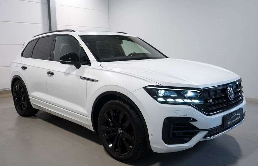 VW Touareg 83.848 km 59.900 € Hürth bei Köln 50354