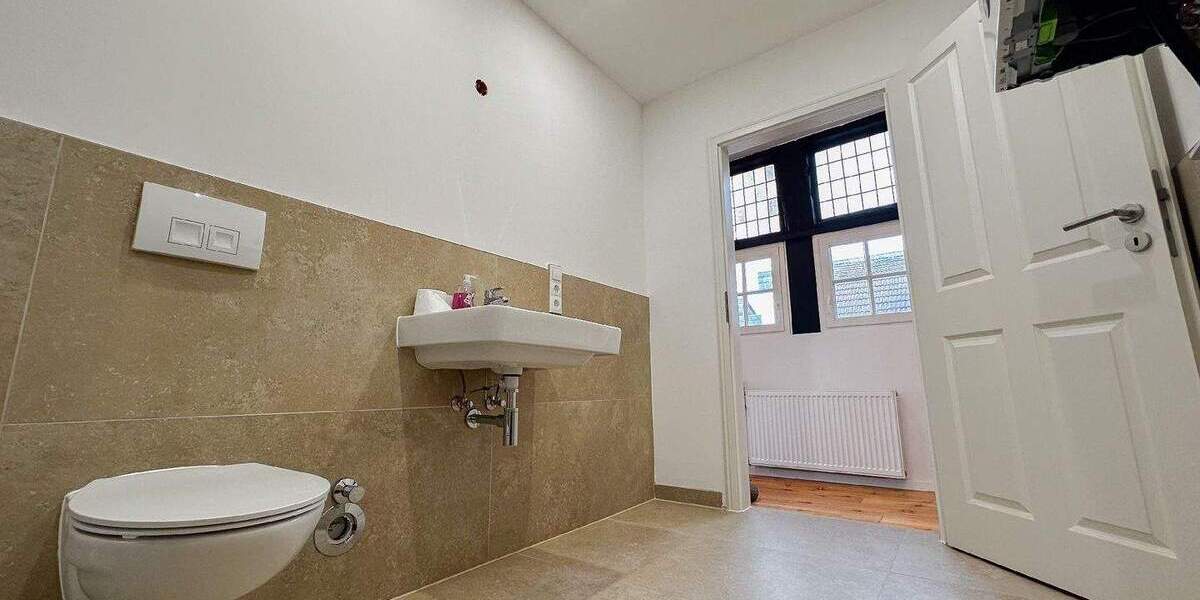 Einfamilienhaus Euskirchen Flamersheim - 7 Zimmer, 190 m&sup2;, 2.660&euro; | Angebot:24139049