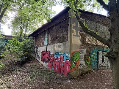 SELTENE GELEGENHEIT MIT ENTWICKLUNGSPOTENZIAL - Grundstück Köln Rodenkirchen | Angebot:27132773