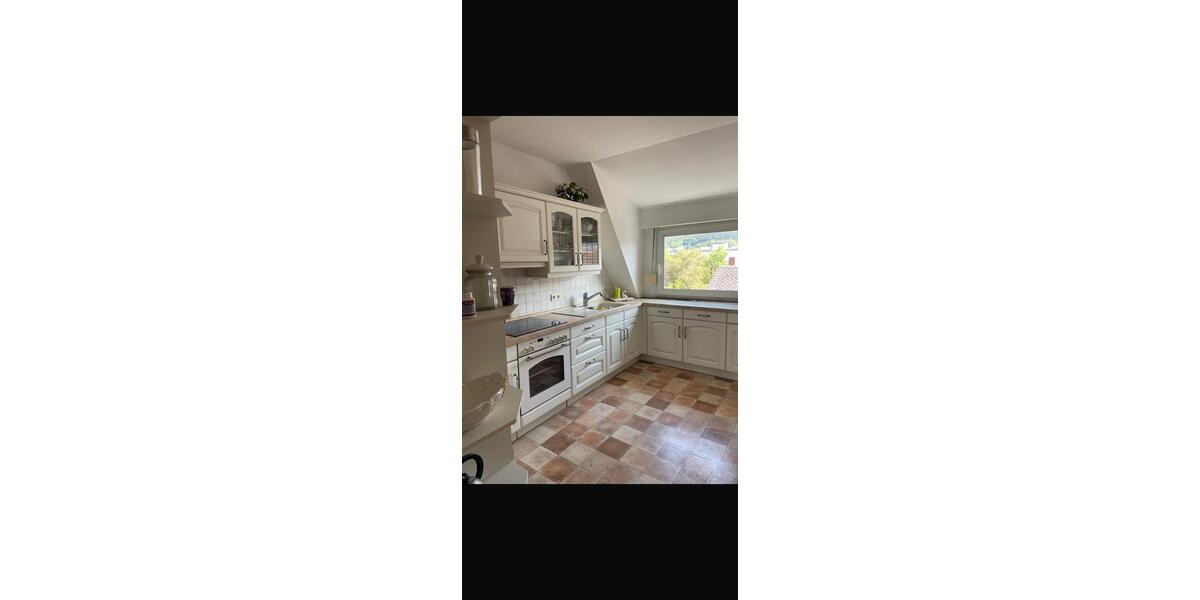 Etagenwohnung Bad Neuenahr-Ahrweiler Ahrweiler - 2 Zimmer, 84 m&sup2;, 840&euro; | Angebot:27612815