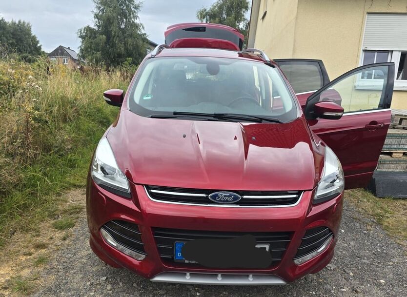 Ford Kuga 139.000 km 14.999 € Windeck 51570