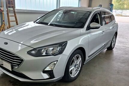 Ford Focus 97.000 km 11.250 &euro; Köln 51067