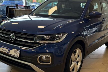 VW T-Cross 21.642 km 22.870 &euro; Hennef 53773